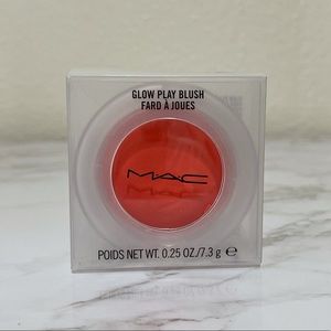 MAC Glow Play Blush In Groovy